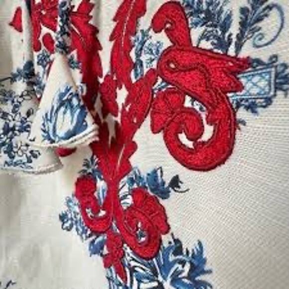 SACHIN & BABI-NWT- CELIA LINEN BLOUSE| FLORAL | EMBROIDERD | TASSEL Sz:M Ret$295 - Picture 7 of 9